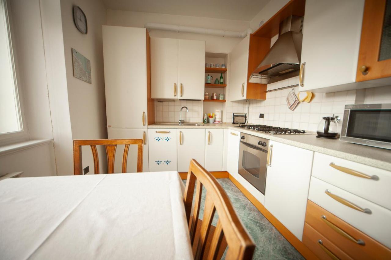 Casa Iaia Lägenhet Múggia Exteriör bild