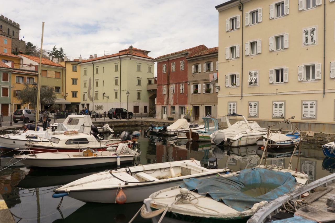 Casa Iaia Lägenhet Múggia Exteriör bild